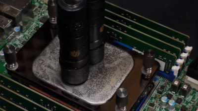 der8auer Overclocks the AMD Ryzen EPYC CPU to Simulate a Threadripper 2990X!
