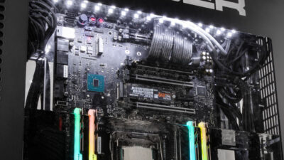 der8auer: PC Cooling Done Differently, Part 1: Dual-Phase Submerged Cooling
