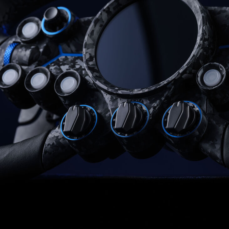 MOZA Vision GS Simracing Steering Wheel image number 5