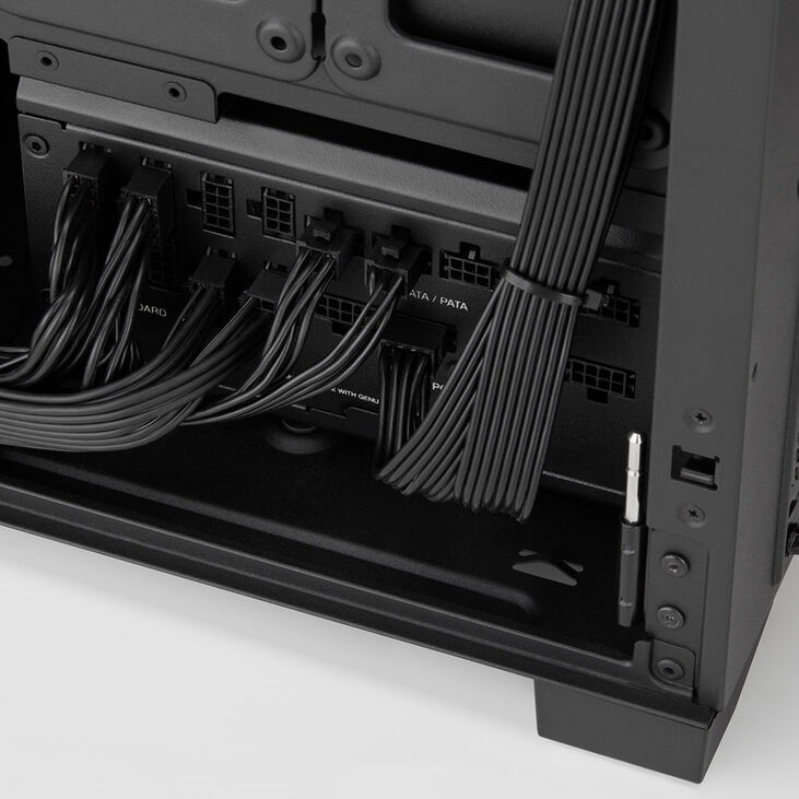 Corsair RMx Shift Series RM750x Netzteil 80 PLUS Gold, ATX 3.0, PCIe 5.0 - 750 Watt, schwarz image number 8