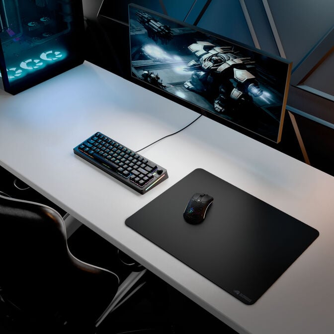 Glorious Gaming Mouse Pad 2 XL, edge-less, rubberised - 460 x 355mm, black image number 5