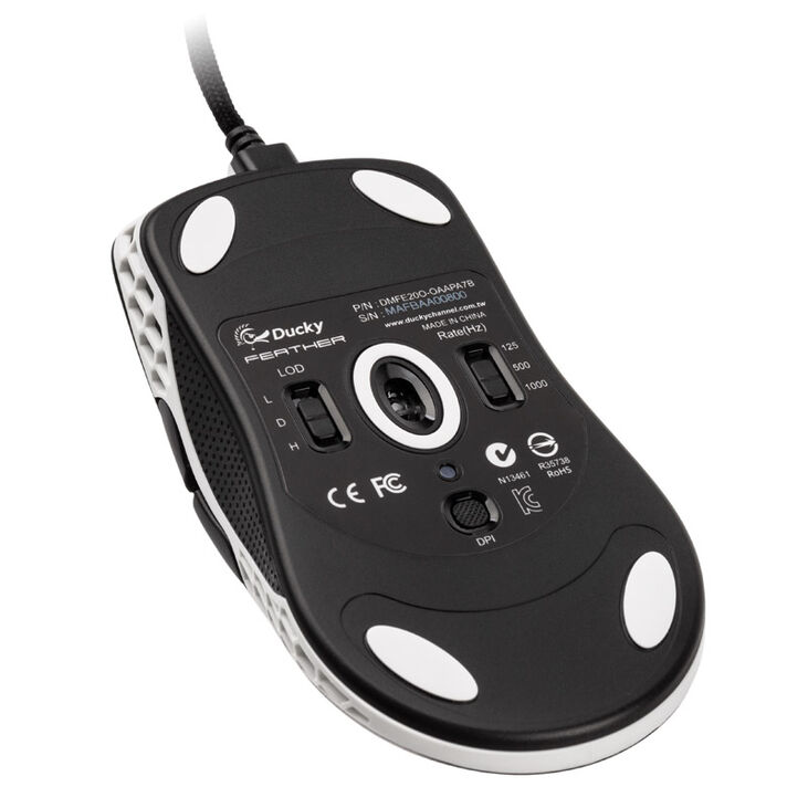 Ducky Feather Gaming Mouse, ARGB - Huano Switches, black/white image number 5