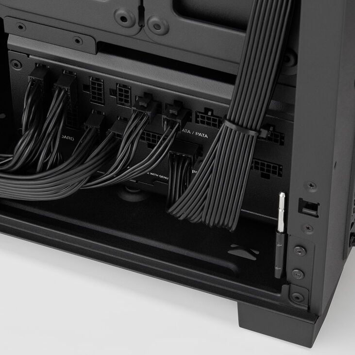 Corsair RMx Shift Series RM1000x Netzteil 80 PLUS Gold, ATX 3.0, PCIe 5.0 - 1000 Watt, schwarz image number 8