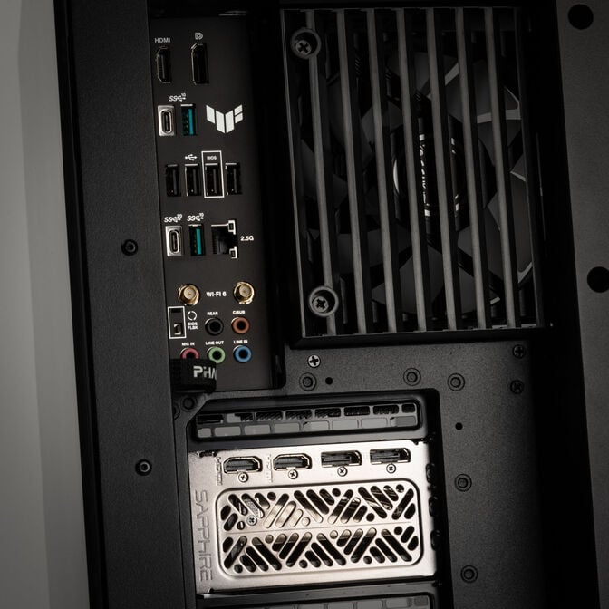 King Mod Systems Gaming PC, AMD Ryzen 7 9800X3D, RX 9070, 64 GB RAM - King Deal image number 7