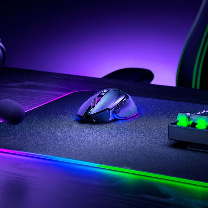 Razer Basilisk V3 Pro Gaming Mouse - black image number 7