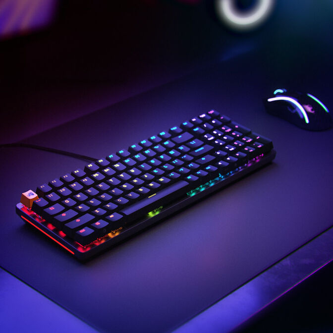 Glorious Gaming GMMK Full Size 100%, Barebones (alleen frame) - Mechanisch gamingtoetsenbord, RGB per toets, hotswap en aanpasbaar, Amerikaanse/ANSI- indeling - Zwart