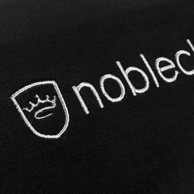 noblechairs Kissen-Set f&uuml;r EPIC/ICON/HERO - schwarz/wei&szlig; image number 4