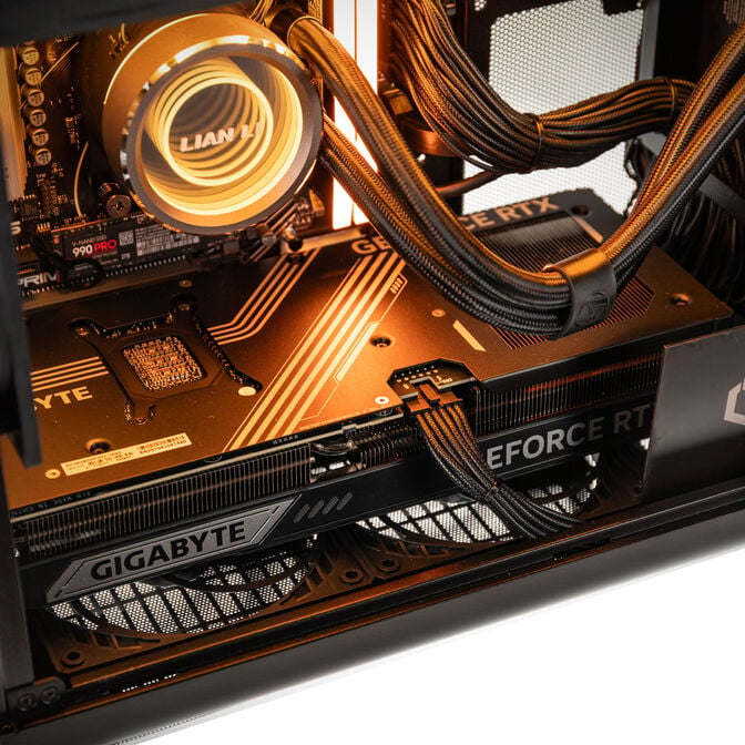 Gaming PC Whispering Woods - AMD Ryzen 5 7600X, GeForce RTX 5060 Ti image number 17