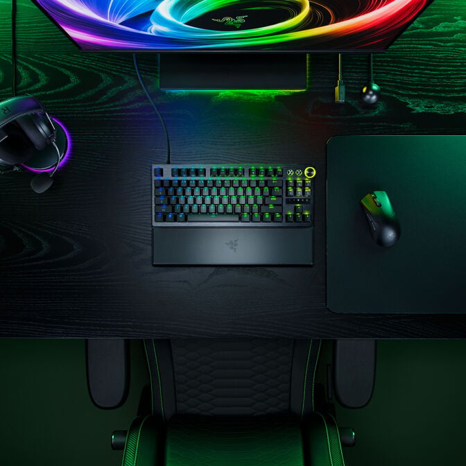Razer Huntsman V3 Pro Tenkeyless 8KHz Gaming Keyboard, Razer Analog Optical Gen 2 - ISO (DE), black image number 2