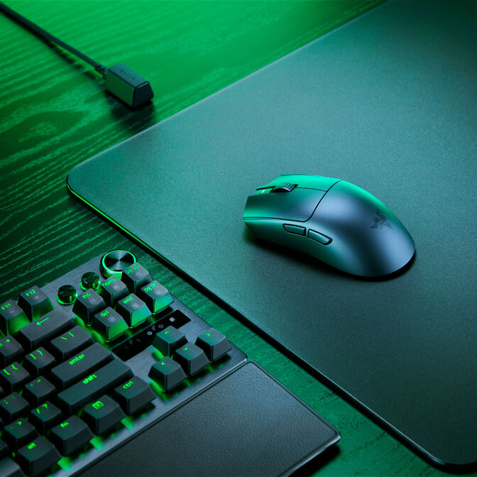 Razer Viper V3 Pro Gaming Mouse, 8000 Hz, Razer Focus Pro Sensor - black image number 1