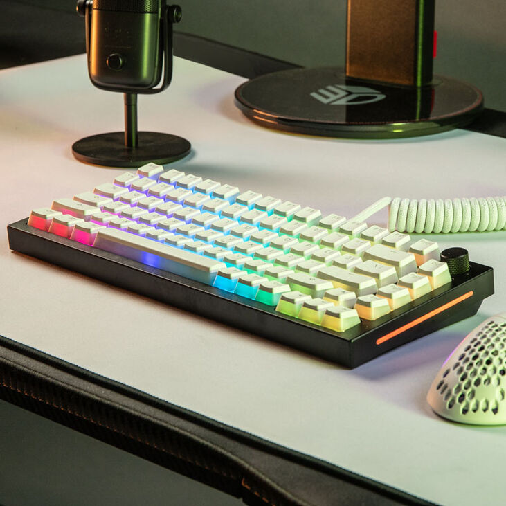 GMMK Pro ANSI Custom Keyboard Configurator - Neon Blazer image number 2