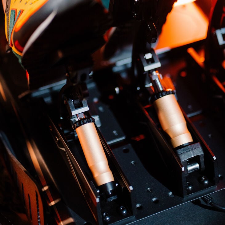 MOZA CRP2 Pedal Set image number 5