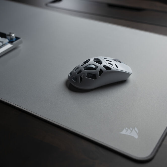 CORSAIR MM Gaming Mouse Pad, Cloth Surface, Anti-Fray Edges - 3XL, Grey image number 3