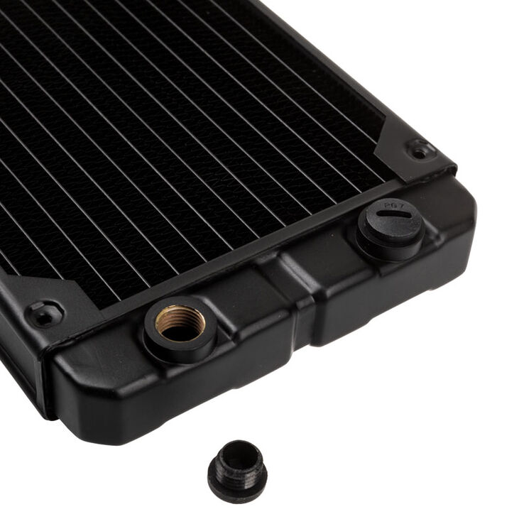 Corsair Hydro X Series XR5 140mm Water Cooling Radiator image number 3