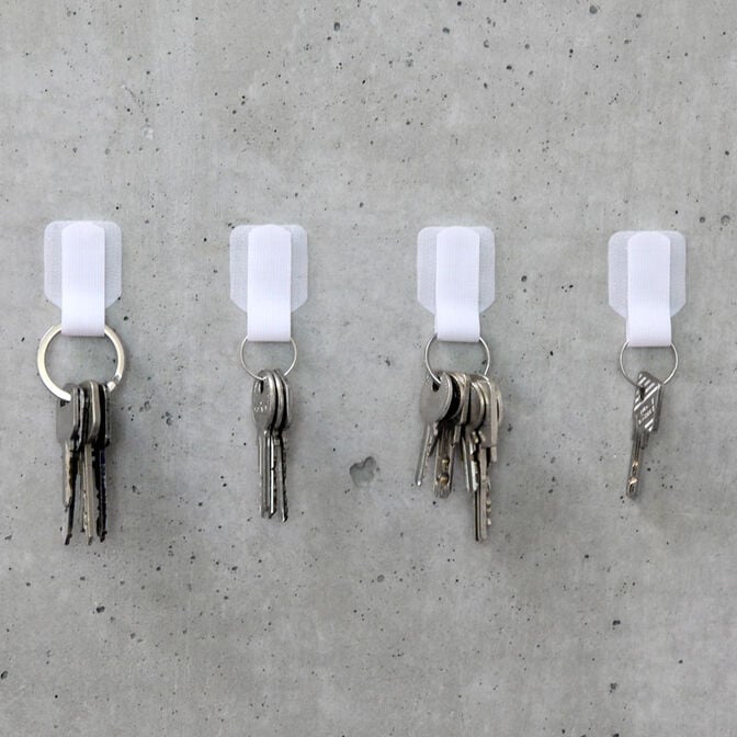 LABEL THE CABLE Wall Velcro Cable Holder 10-Piece Set - white image number 4