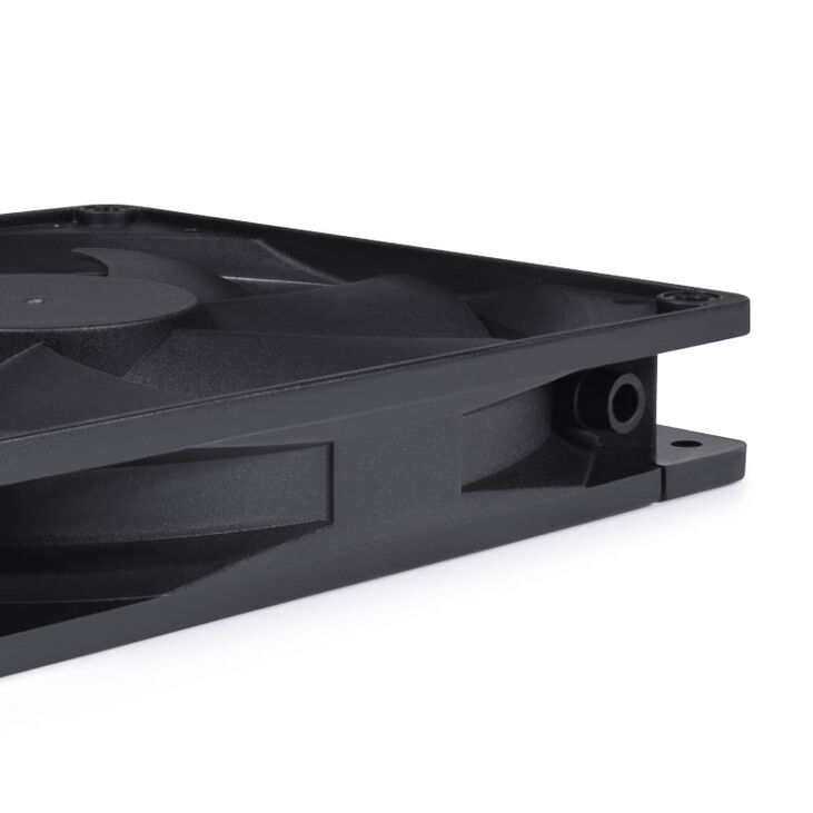 Alphacool Core PWM-Lüfter 3.200 U/min - 140 mm - schwarz image number 2