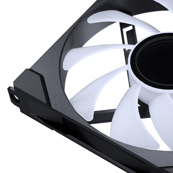 PHANTEKS M25 Gen2 PWM D-RGB Fan, 3-Pack - 140mm, Black image number 9