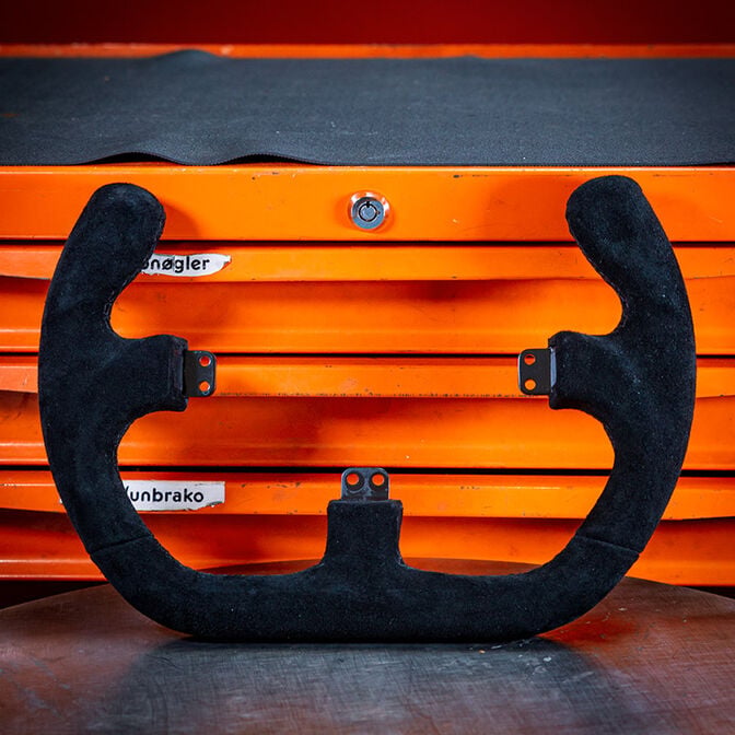 Asetek SimSports GT Rim - Open D, Wildleder image number 2