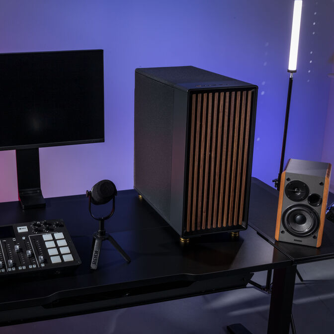 T9 Workstation PC, AMD Ryzen Threadripper 9000, DDR5 ECC, RTX 5090 image number 6