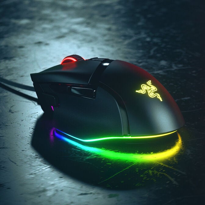 Razer Huntsman V2 Gaming Tastatur, Red Switch + Razer Basilisk V3 Gaming Maus image number 4