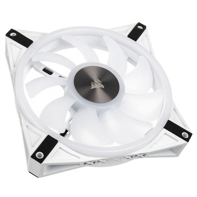 Corsair iCUE QL140 RGB PWM Fan - 140mm, white image number 1