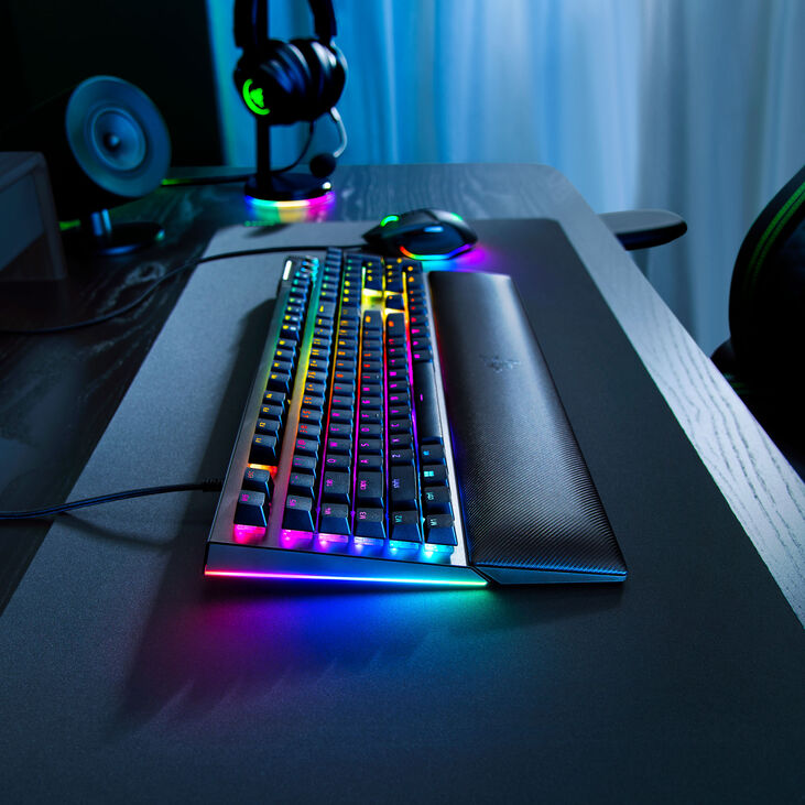 Razer BlackWidow V4 Gaming Tastatur, USB - Yellow Switch, schwarz image number 6