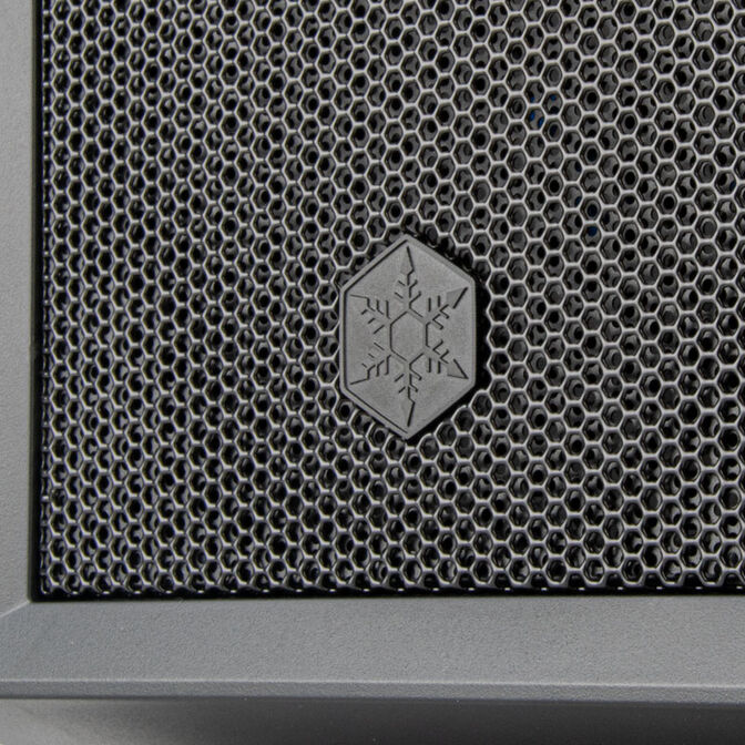 SilverStone Fara R311 Micro-ATX case - black image number 5