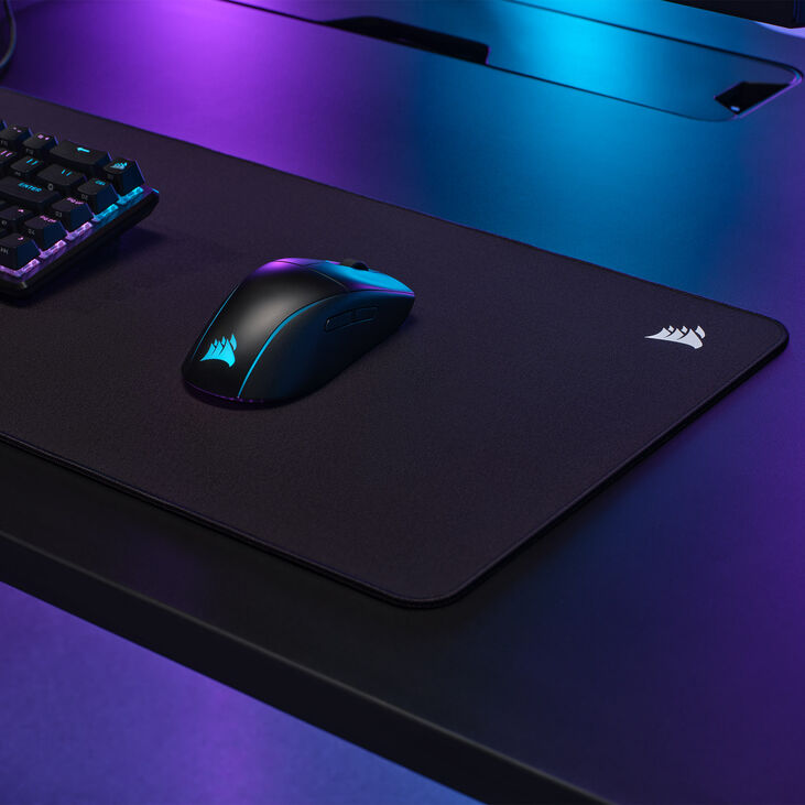 Corsair MM500 v2 Hybrid Fabric Gaming Mouse Pad, extended - black image number 6