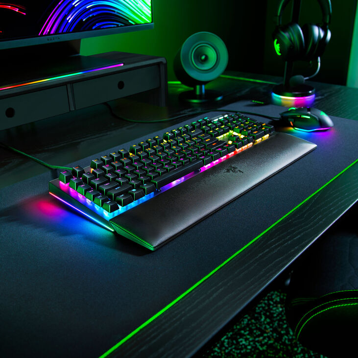 Razer BlackWidow V4 Gaming Tastatur, USB - Yellow Switch, schwarz image number 7
