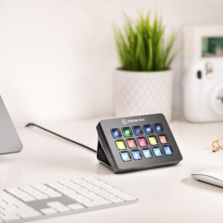 Elgato Stream Deck MK.2 image number 3