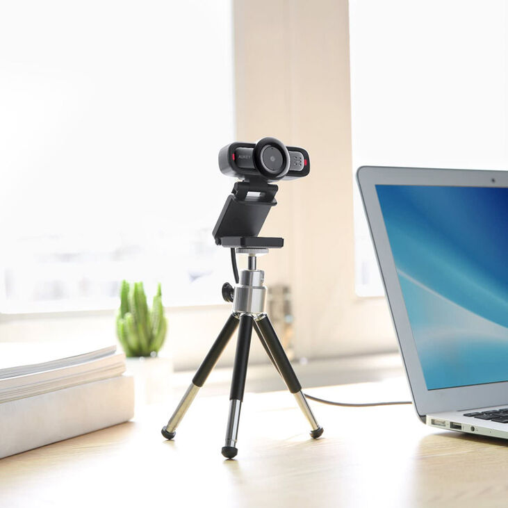 Aukey LM3 1080p Webcam, Autofocus - black image number 3