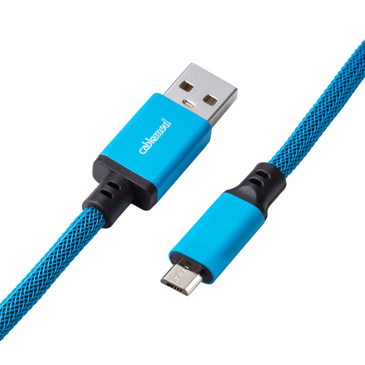 CableMod PRO Coiled Keyboard Cable Micro-USB zu USB Typ A, Spectrum Blue - 150cm image number 2