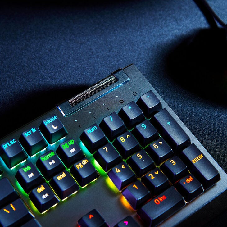 Razer BlackWidow V4 X Gaming -Tastatur, Full Size, RGB - Green Switches, ISO (DE) image number 5