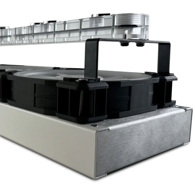 Stealkey Customs SK-UNI FLEX Mounting Bracket 28mm (120mm Fan) image number 2
