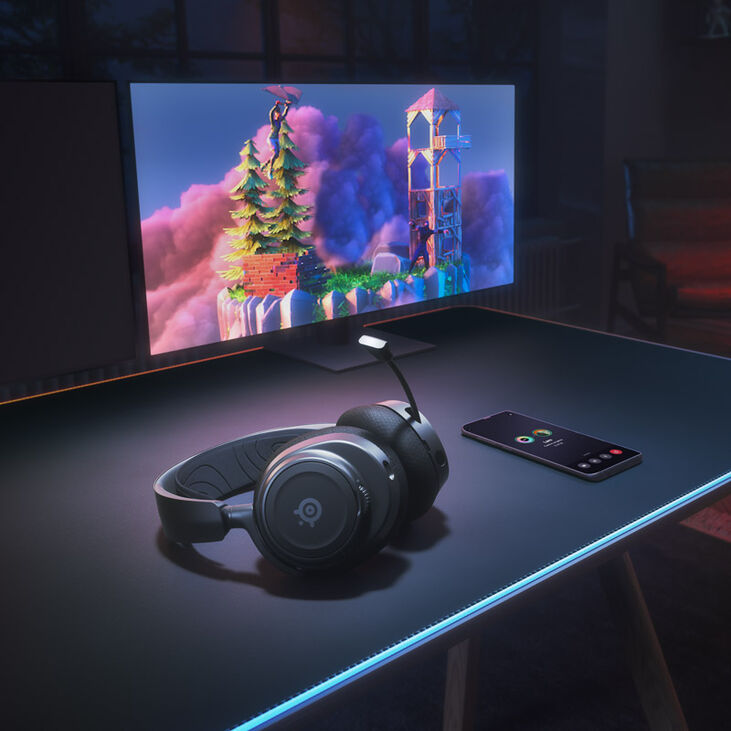 SteelSeries Arctis Nova 7 Wireless Gaming Headset image number 3