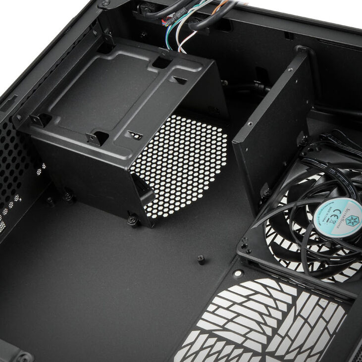 SilverStone SST-FTZ01B Fortress Mini-ITX Gehäuse - schwarz image number 6