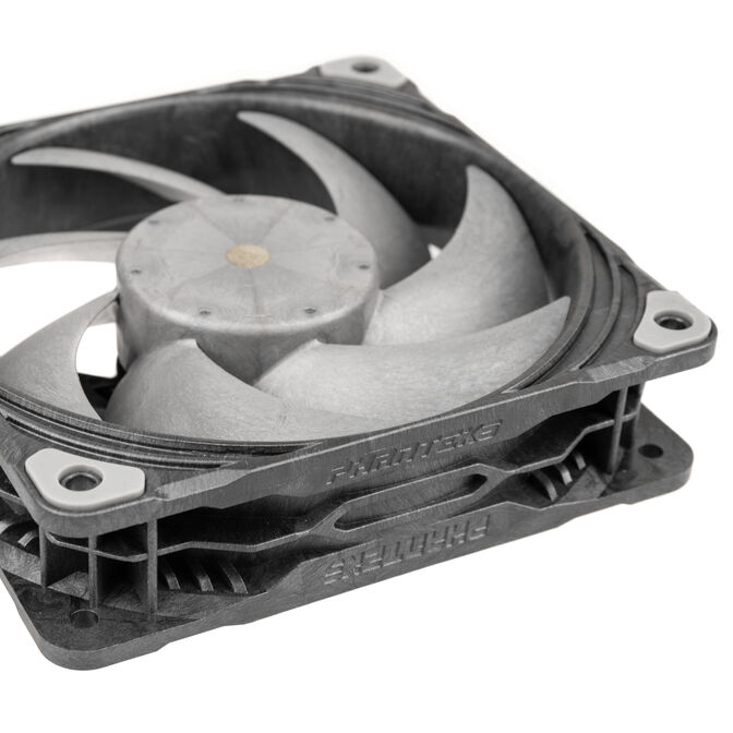 PHANTEKS T30 PWM 120mm Fan - black + 3-pack image number 3