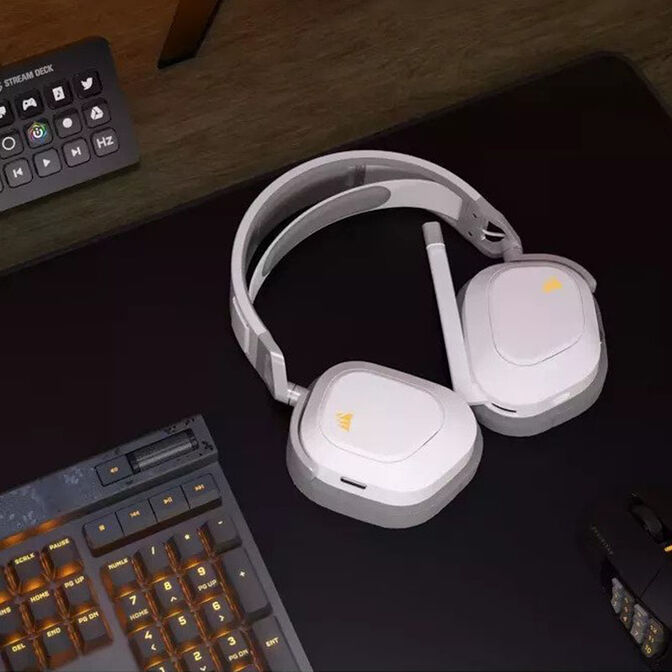 Corsair HS80 Max Wireless Gaming Headset - white image number 5