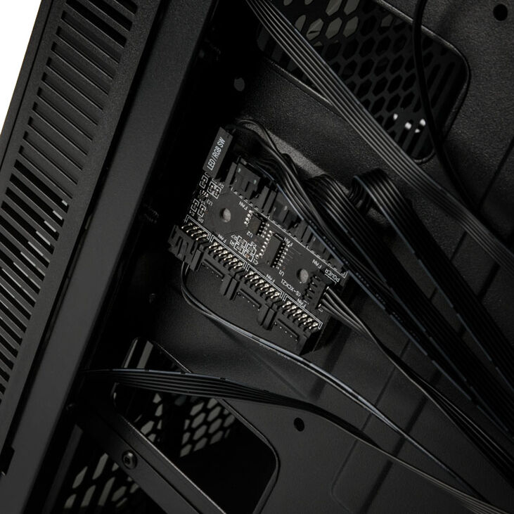 Aerocool PYTHON RGB Mid Tower - Black Window image number 7