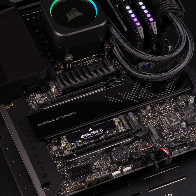 Corsair MP600 Core XT NVMe SSD, PCIe 4.0 M.2 Type 2280 - 4 TB image number 7