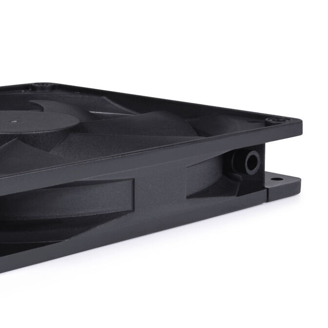 Alphacool Core PWM fan 3,200 rpm - 140 mm - black image number 2