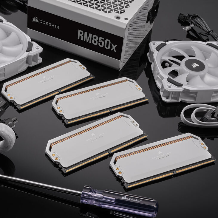 Corsair Dominator Platinum RGB, DDR5-5600, Intel XMP 3.0, CL40 - 64 GB Dual-Kit, white image number 8