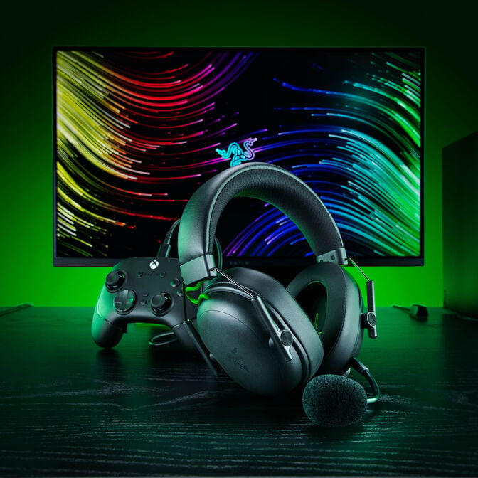 Razer BlackShark V3 Gaming Headset, for Xbox - black image number 5