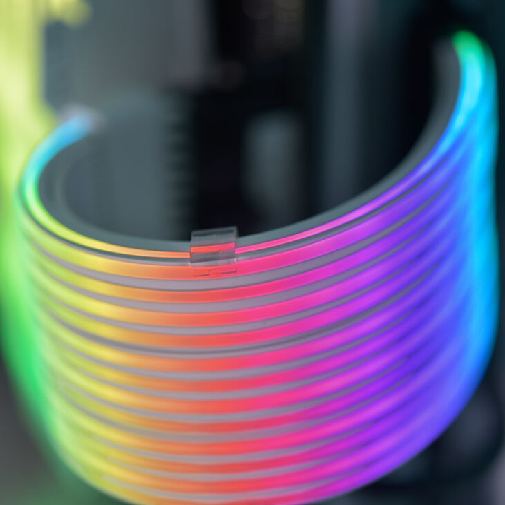 Lian Li Strimer Plus V2 Triple 8-Pin RGB VGA-Kabel image number 5