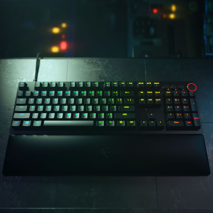 Razer Huntsman V2 Gaming Tastatur, Red Switch + Razer Basilisk V3 Gaming Maus image number 9