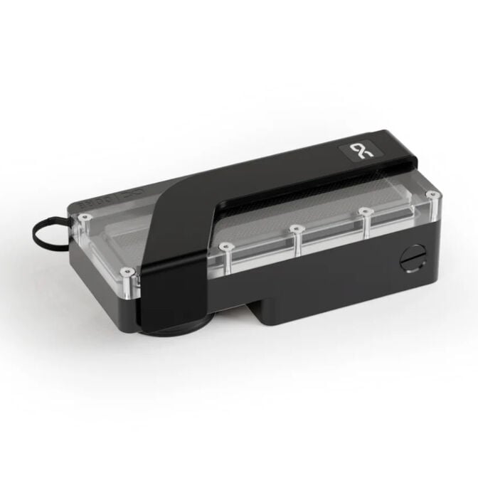 Alphacool Core DDCzero Flat 140 Ausgleichsbeh&auml;lter mit Pumpe - Acryl image number 1
