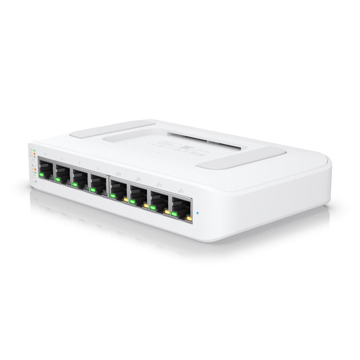Ubiquiti UniFi Switch Lite 8 (8 Ports) 4x PoE image number 3