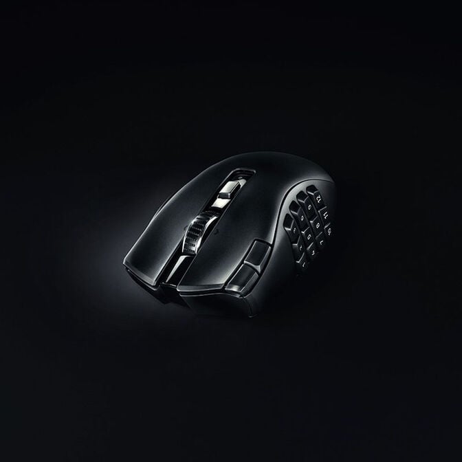 Razer Naga V2 HyperSpeed Gaming Mouse USB/Bluetooth - black image number 6