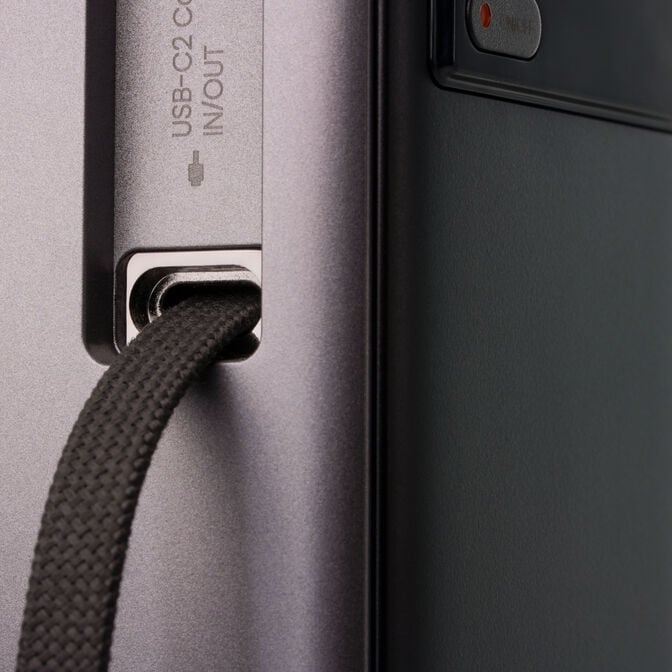 SHARGE HyperTower Powerbank 170 25 000 mah  - Black image number 6