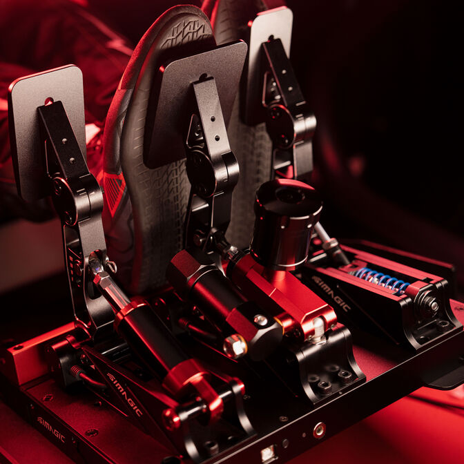 Simagic P1000-RS Pedal Set - Black image number 10